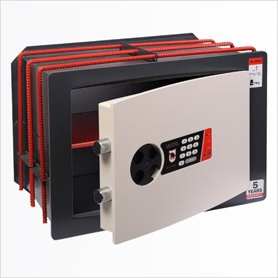 Сейф встраиваемый Griffon WL-3228-E