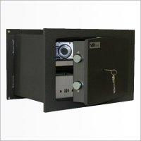 Сейф встраиваемый STR23M/27 Сейф встраиваемый STR23M/27